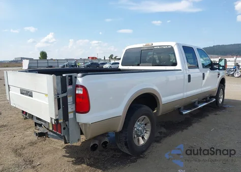 2008 Ford F-250 Fx4/Harley-Davidson/King Ranch/Lariat/Xl/Xlt z USA, uszkodzony, nr VIN 1FTSW21R88EE20023